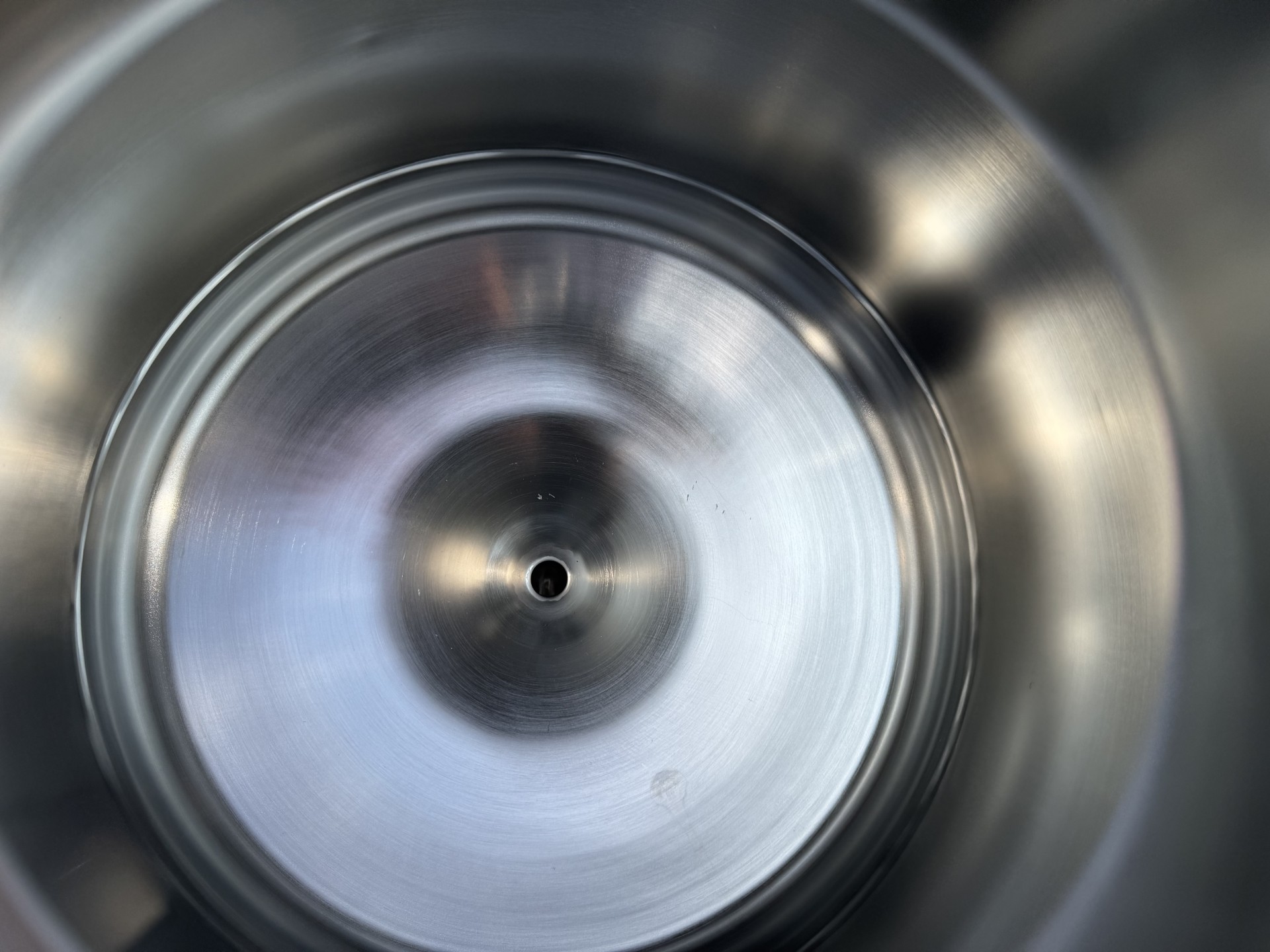 Refurbished 15 GALLON SINGLE SHELL TANK