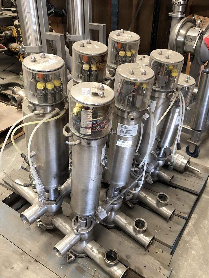 Used 4X2 CLUSTER OF 2" MIXPROOF VALVES