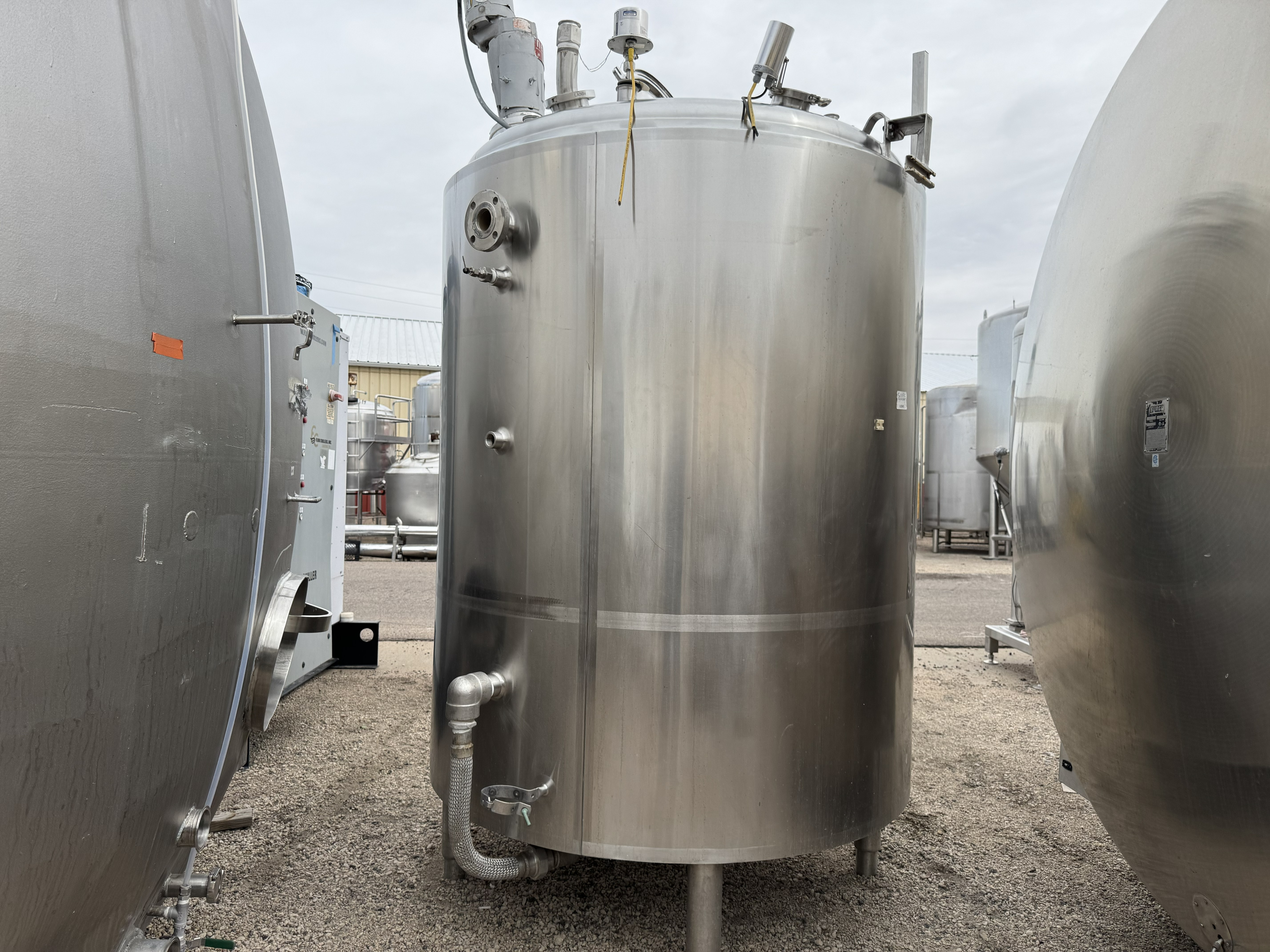 Used 2500 LITERS PROCESSOR TANK
