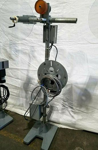 Used Double Motorized Stock Reel Paper Interleaf Material Handling Payoff