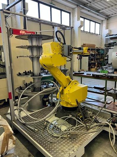 Usato CENTRO ALTA VELOCITÀ COMPLETO DI CARICO E SCARICO PEZZO E PALLET