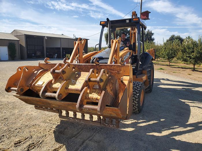 Used 2011 CASE 580N