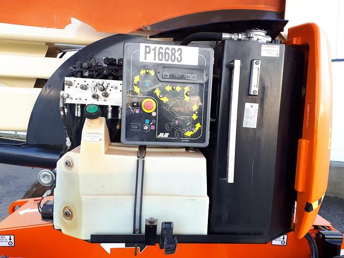 Used 2011 JLG 450AJ