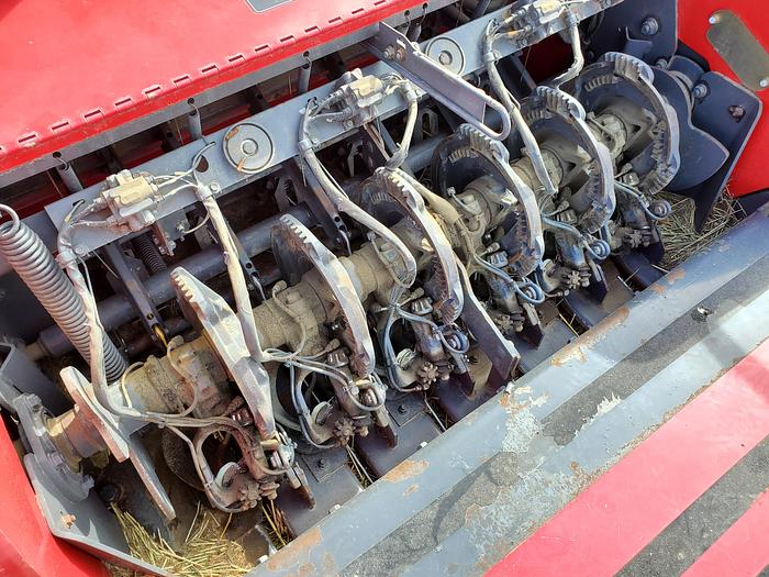 Used 2012 Massey Ferguson 2190 Cutter Baler