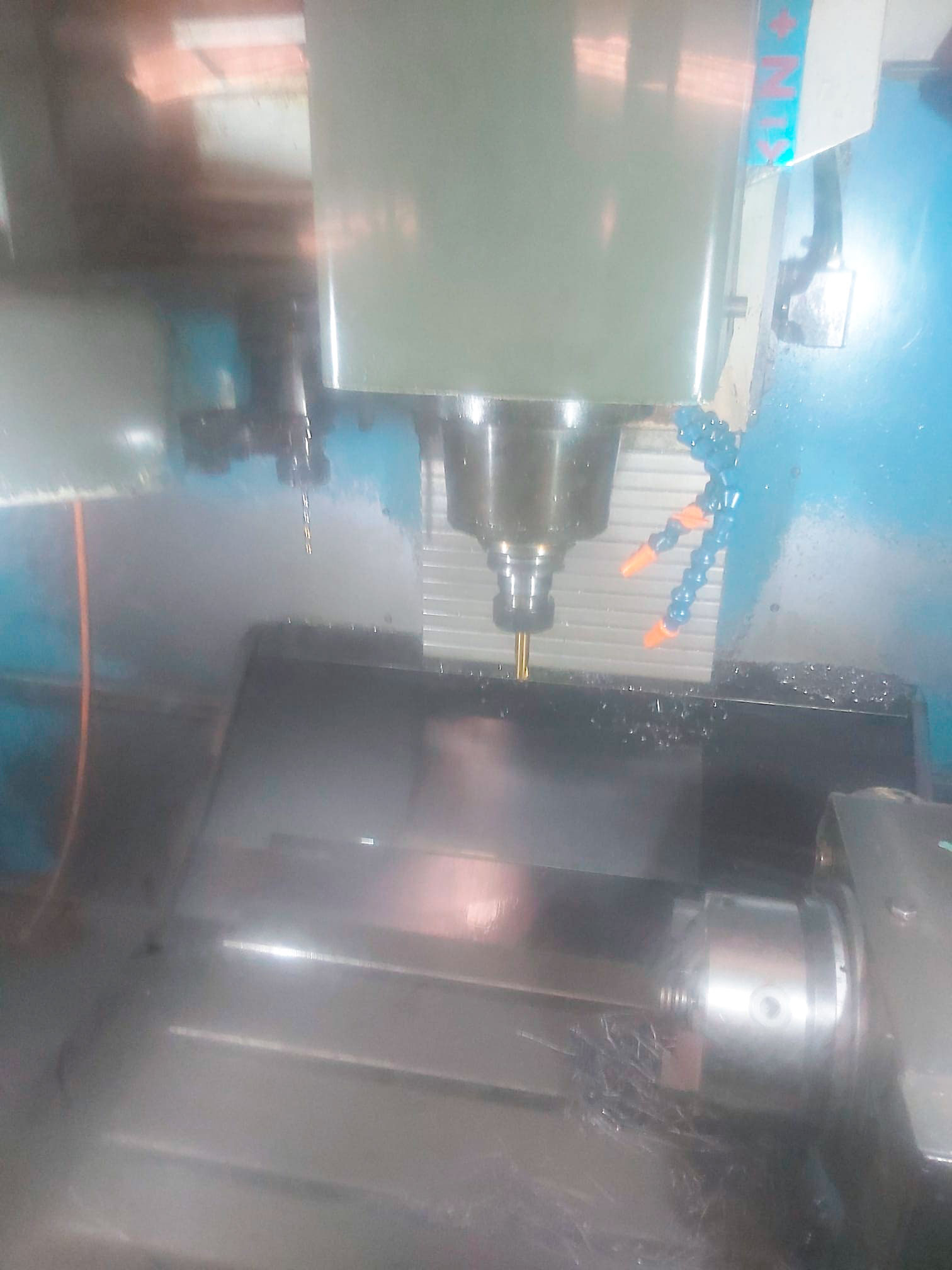 Used Kondia B-500 - CNC Vertical Machining centers - 1992