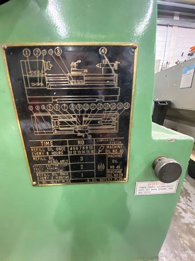 Used YMT(Yunnan Machine Tools) CY - S1760G Gap Bed Manual Center Lathe