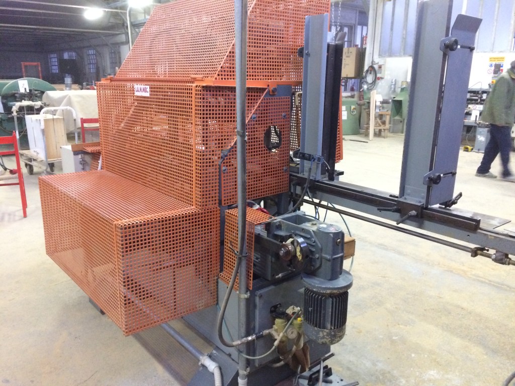 Usato 1995 Foratrice mortasatrice doppia marca COMEC modello FFMD/AF