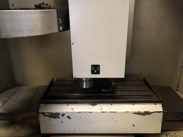 Gebruikt 1996 Hurco BMC 30 HT