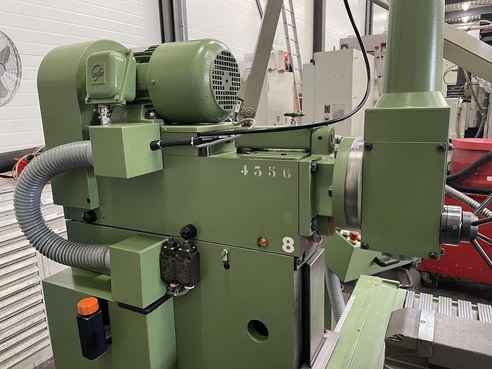 Gebruikt Maho MH-400P