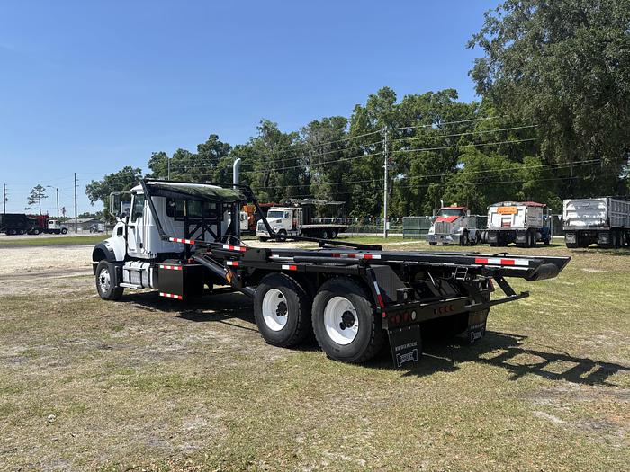 Used 2013 Mack GU713 Tandem-Axle Roll-Off Truck #5767