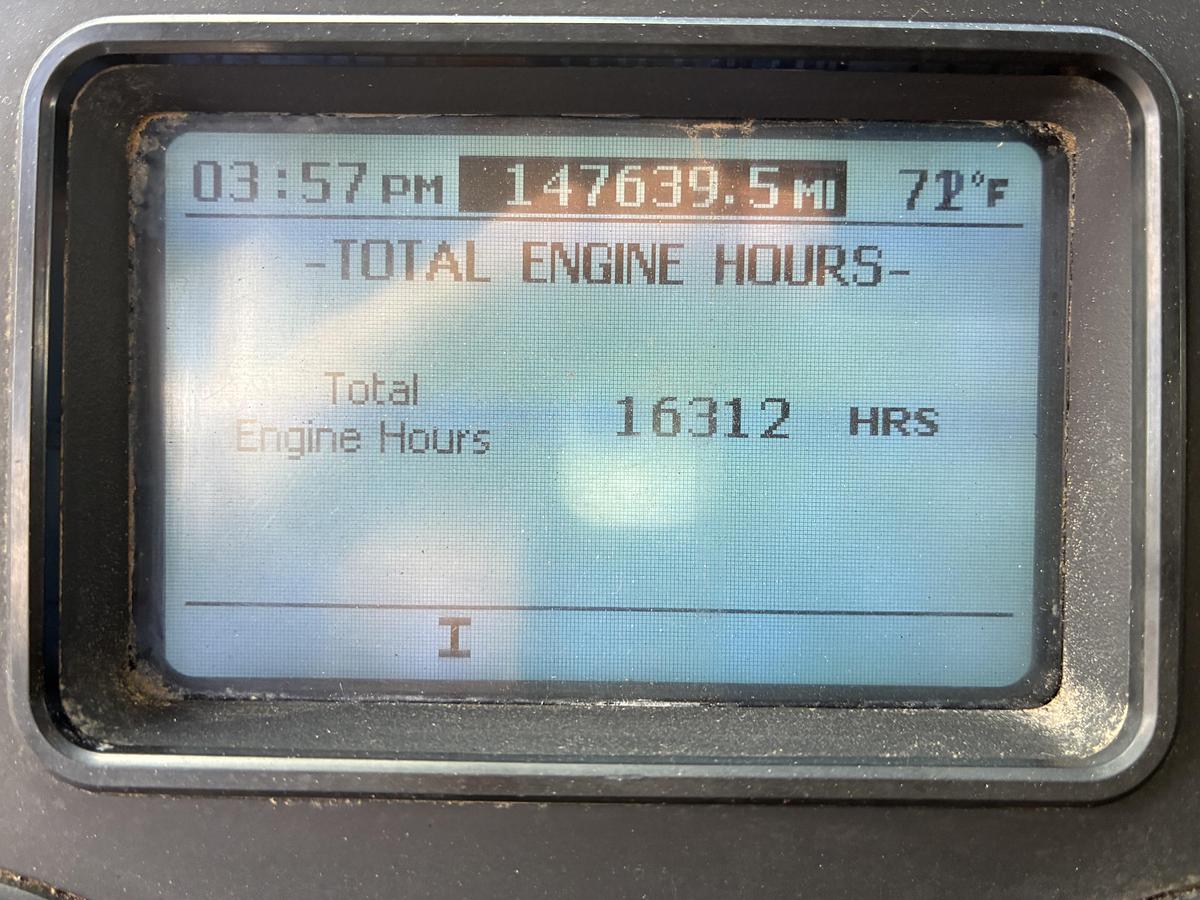 Used 2015 Mack GU813 Tri-Axle Dump Truck #5798