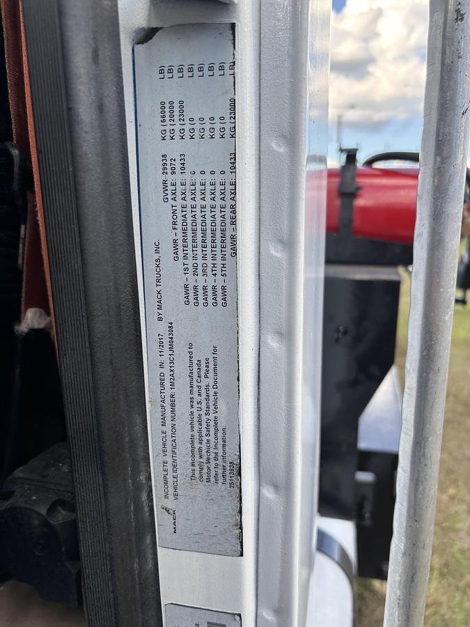 Used 2018 Mack GU813 Tandem-Axle Roll-Off Truck #5767