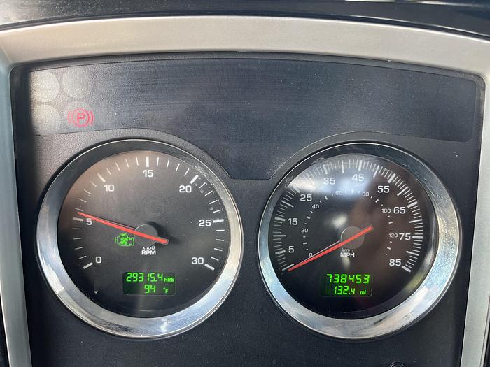 Used 2012 CAT CT660S Tandem-Axle Roll-Off #5615