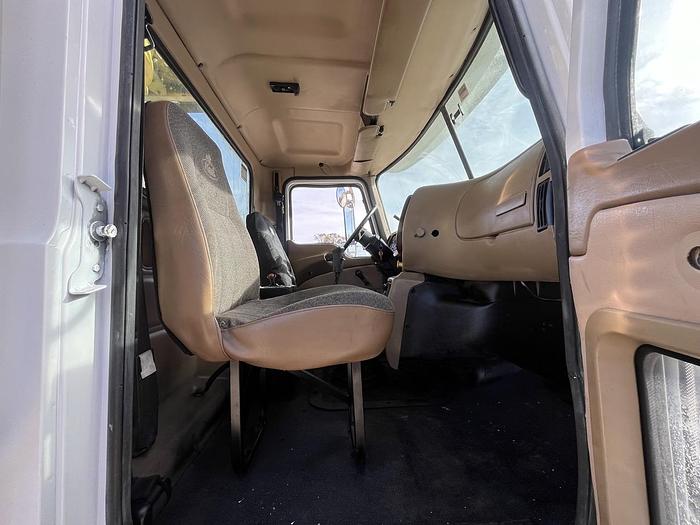 Used 2007 Freightliner M2 106 Grapple Truck #5649