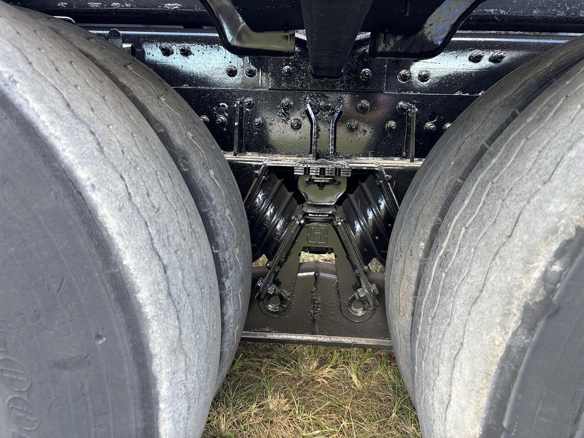 Used 2018 Mack GU813 Tandem-Axle Roll-Off Truck #5767