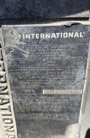 Used 2005 International Durastar 4300 Single-Axle Grapple Truck