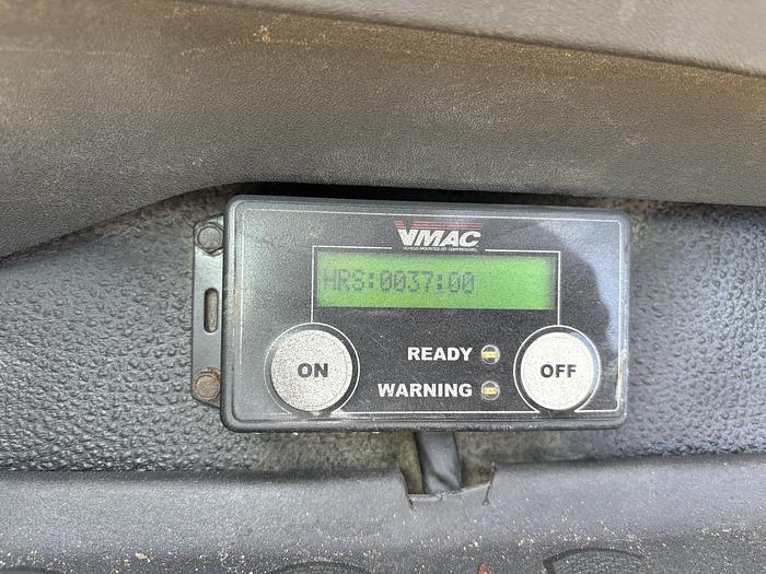 Used 2015 Ford F-550 XL Super-Duty Service Truck