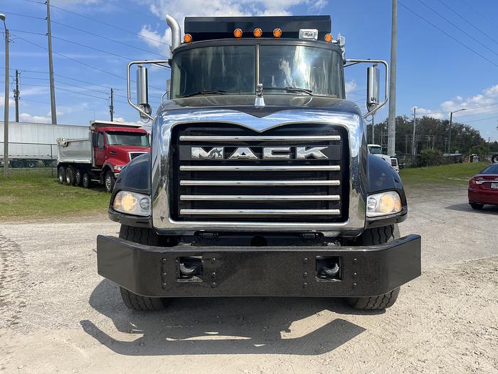 Used 2011 MACK GU173 Granite Tri-Axle Dump Truck #5607