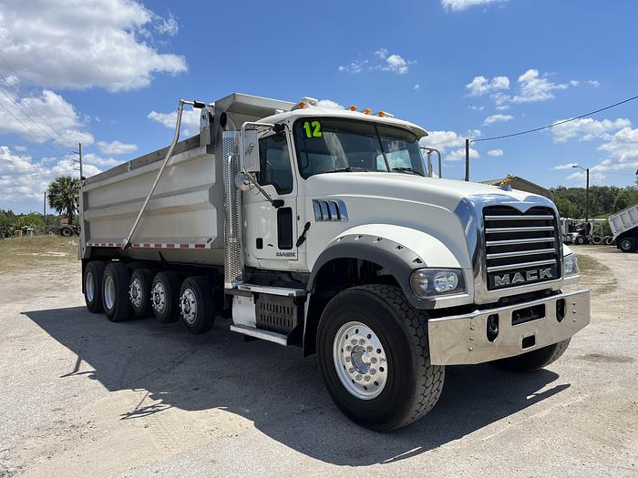 Used 2005 Peterbilt 357 Tri-Axle Dump Truck #5627