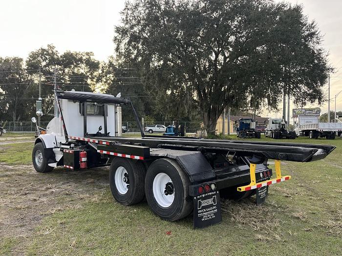 Used 2012 CAT CT660S Tandem-Axle Roll-Off #5615