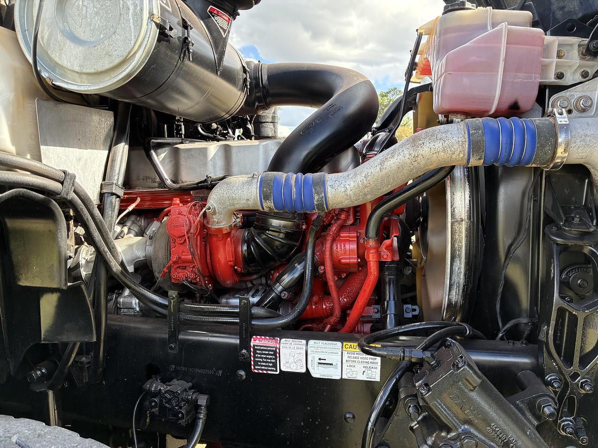 Used 2015 Mack GU813 Tri-Axle Dump Truck #5798