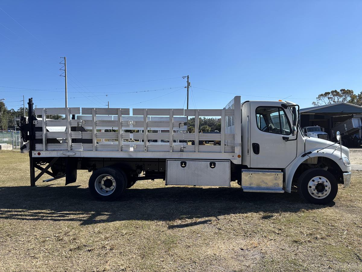 Used 2017 Freightliner M2 106 #5785