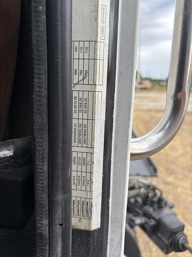 Used 2012 Peterbilt 365 Tri-Axle Roll-Off Truck