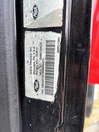 Used 2009 Mack GU813 Tri-Axle Dump Truck