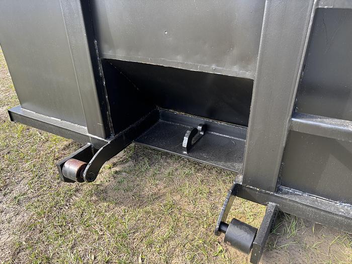 NEW ITS 30 CU. YD. RECTANGULAR ROLL-OFF CONTAINERS