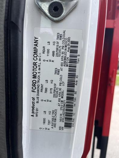 Used 2006 FORD LCF Single-Axle Flatbed-Dump Truck