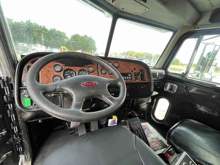 Used 2005 Peterbilt 357 Tri-Axle Dump Truck #5627