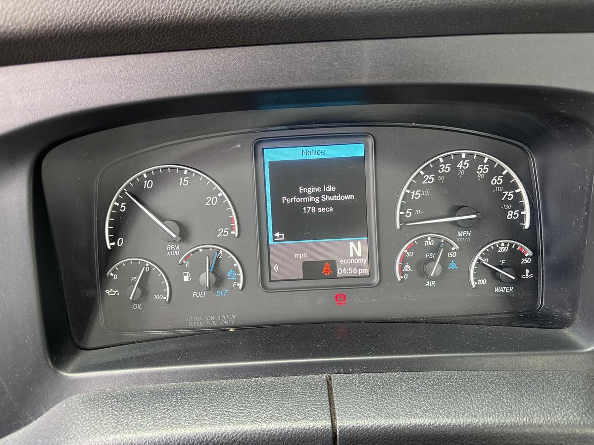 Used 2024 Freightliner Cascadia 126 Day Cab Truck #CONS