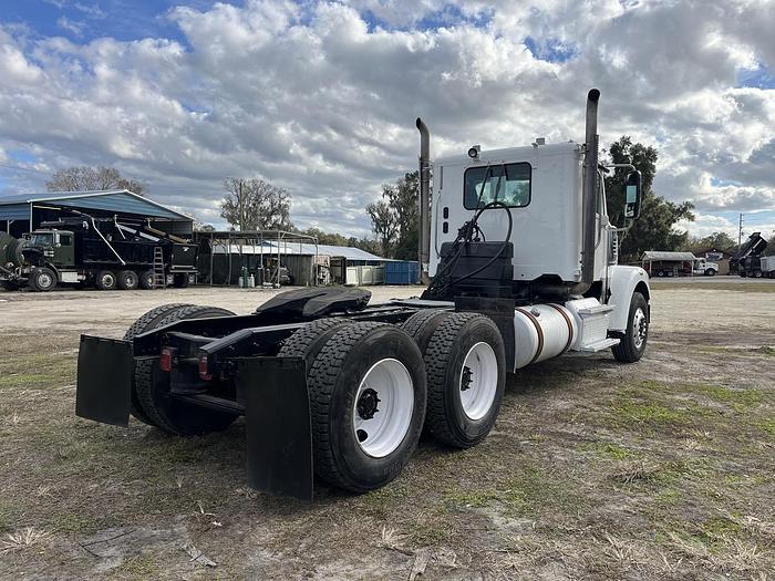 Used 2012 Freightliner Coronado Day-Cab Tractor