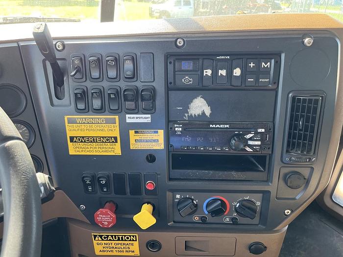 Used 2005 Peterbilt 357 Tri-Axle Dump Truck #5627