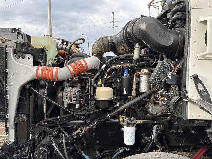 Used 2012 Peterbilt 365 Tri-Axle Roll-Off Truck