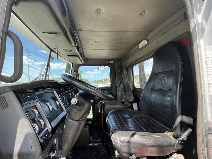 Used 2012 CAT CT660S Tandem-Axle Roll-Off #5615