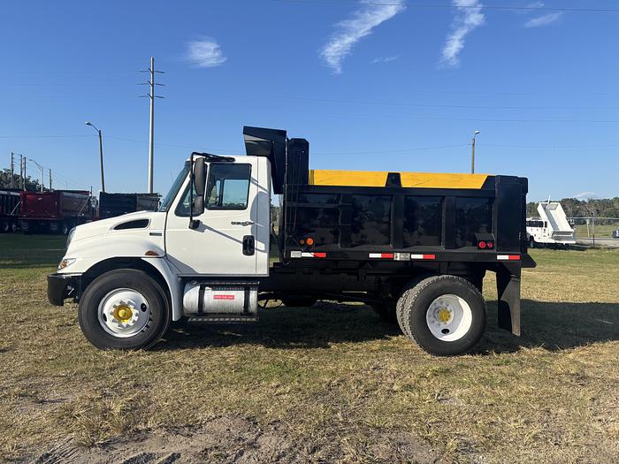 Used 2012 Peterbilt Durastar 4300 Single-Axle Dump Truck #5693