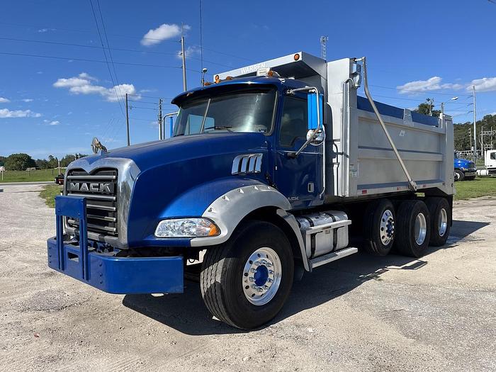 Used 2005 Peterbilt 357 Tri-Axle Dump Truck #5627
