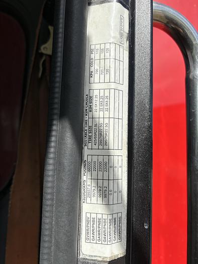 Used 2006 Peterbilt 357 Tri-Axle Dump Truck