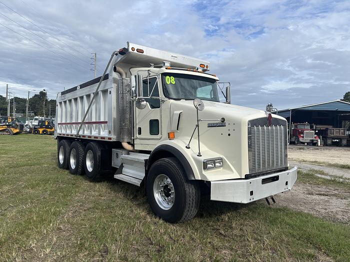 Used 2008 Kenworth T800 Tri-Axle Dump Truck