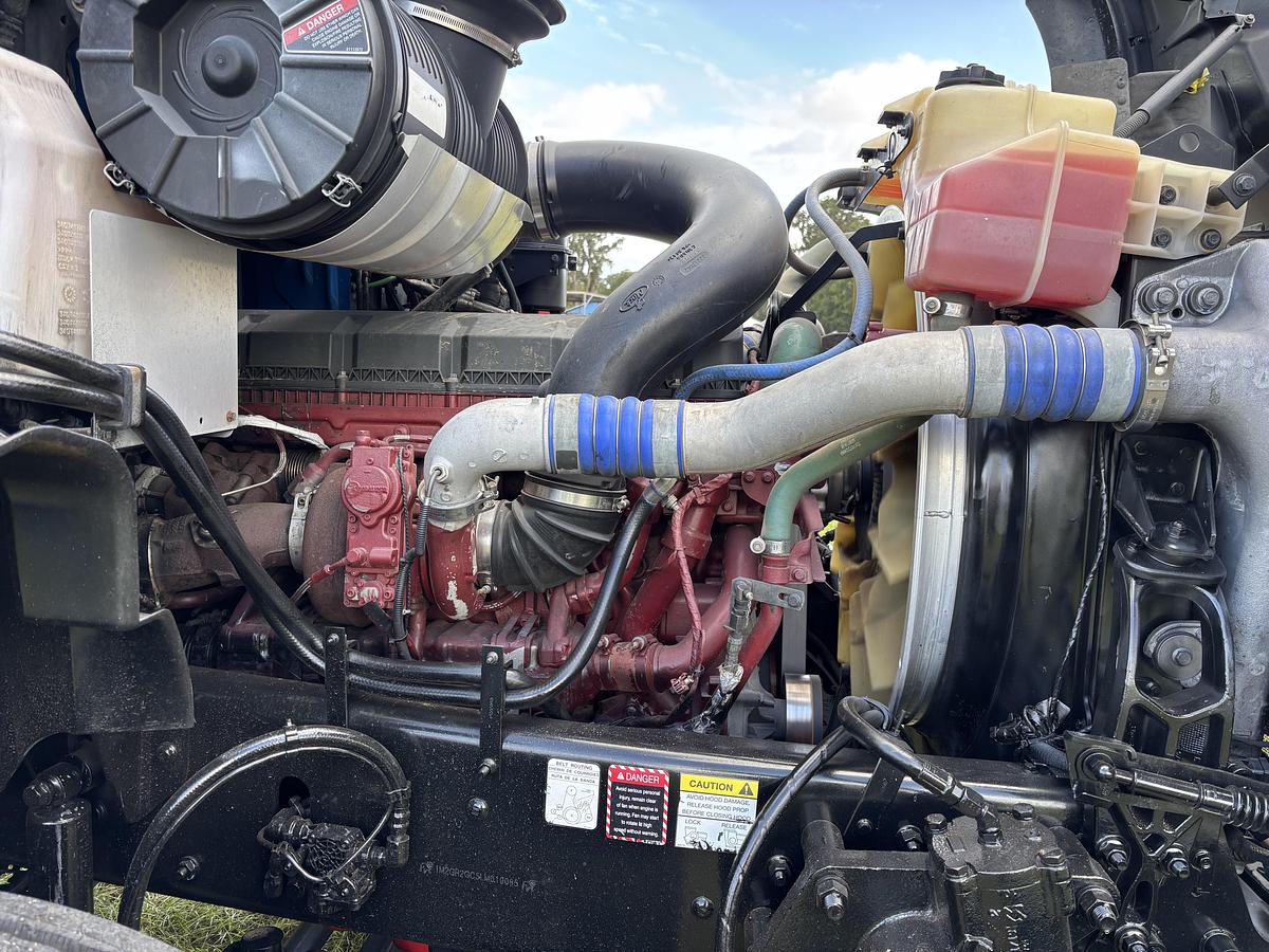 Used 2018 Mack GU813 Tandem-Axle Roll-Off Truck #5792