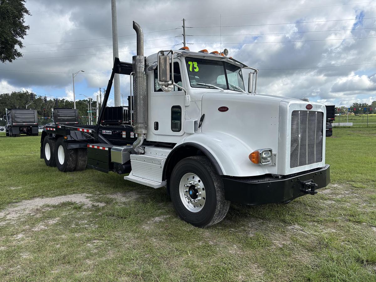 Used 2013 Peterbilt 365 Tandem-Axle Roll-Off Truck #5784