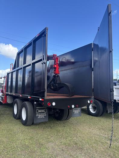Used 2009 Mack GU813 Tandem-Axle Grapple Truck #5670
