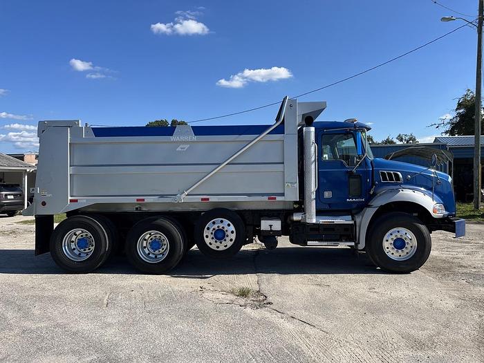 Used 2005 Peterbilt 357 Tri-Axle Dump Truck #5627