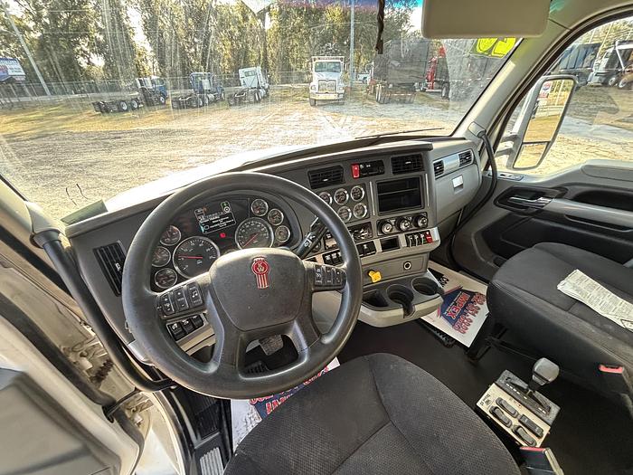 Used 2020 Kenworth T880 Tri-Axle Dump Truck