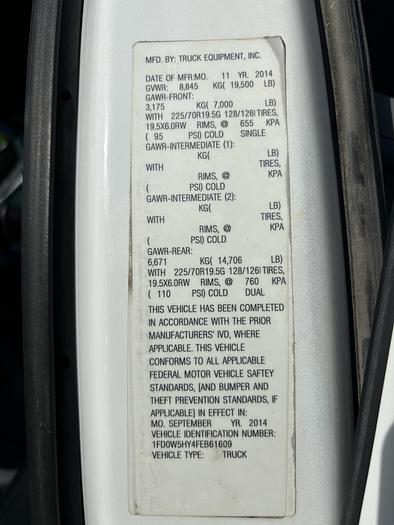 Used 2015 Ford F-550 XL Super-Duty Service Truck