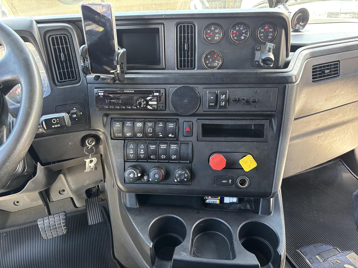 Used 2018 International LT625 #5778