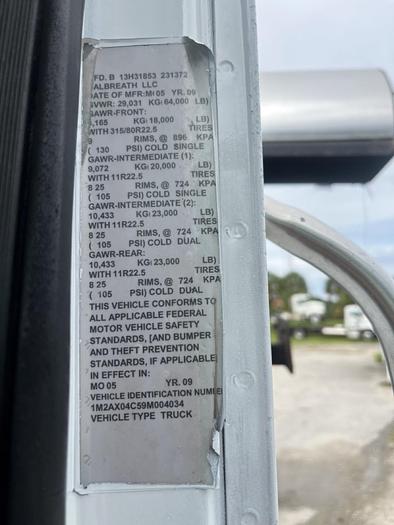 Used 2009 Mack GU713 Tandem-Axle Roll-Off Truck #5615