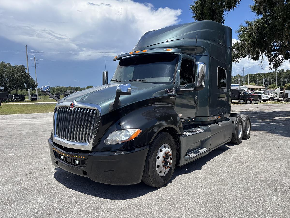 Used 2018 International LT625 #5778