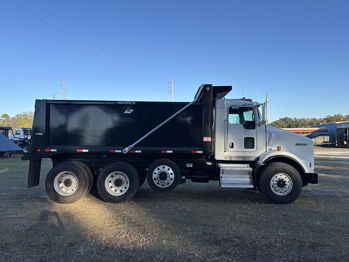 Used 2014 Kenworth T800 Tri-Axle Dump Truck #5621